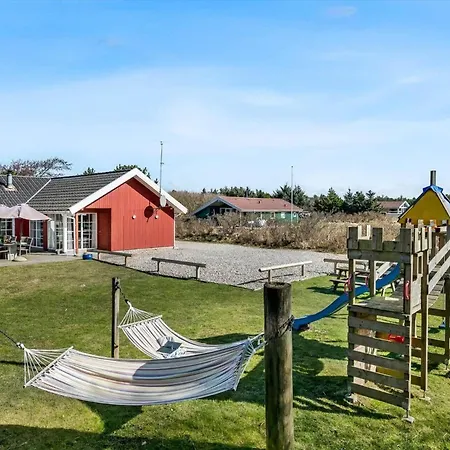 Ve193-vejers-strand-engesovej-1 Nyaraló *